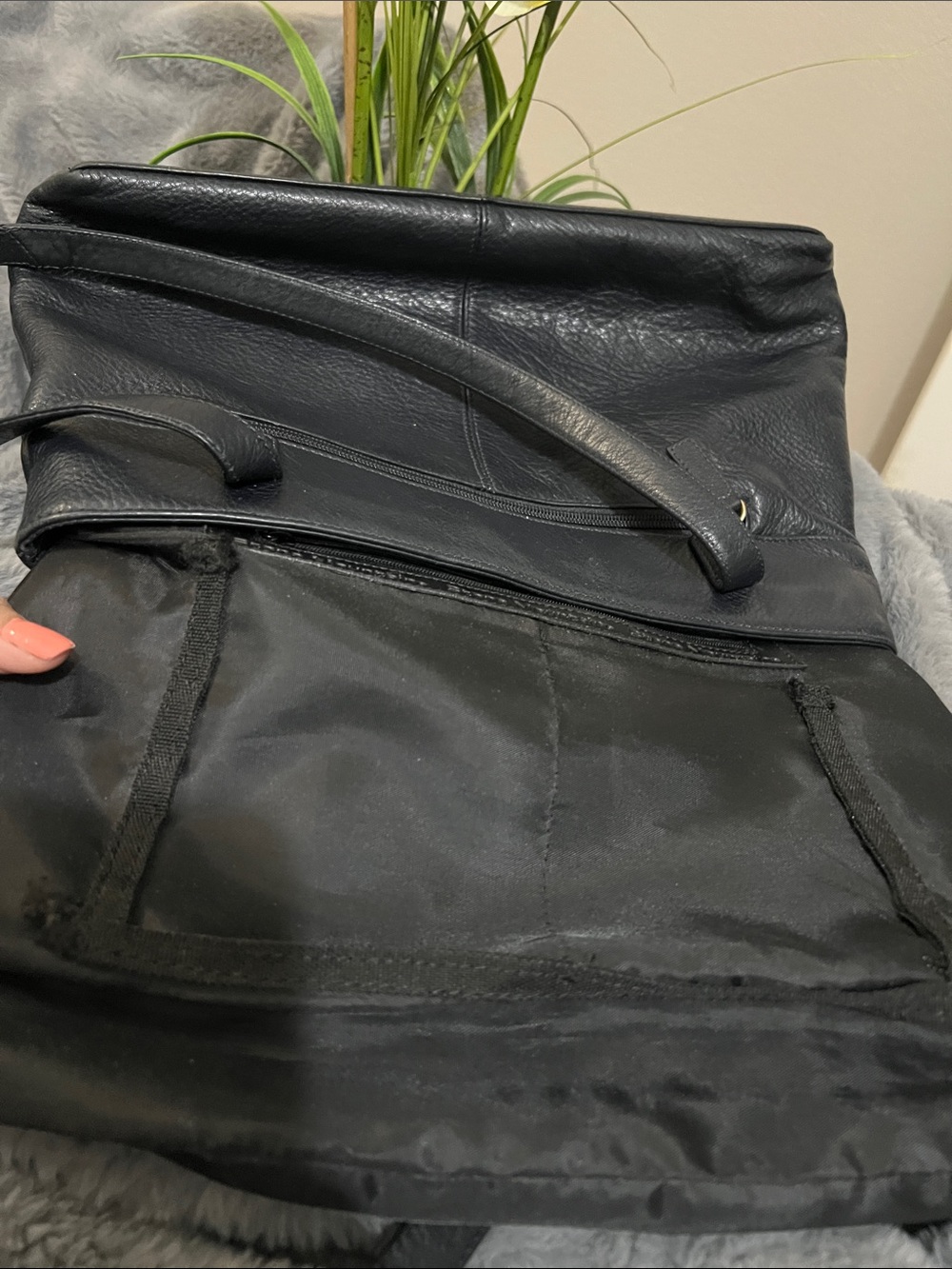 Stone Mountain Black Pebble Leather Shoulder Tote Bag GUC retail $79 - Picture 10 of 11